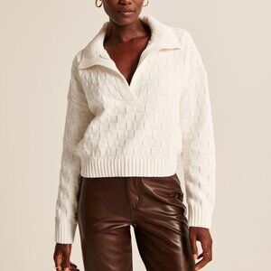 Abercrombie & Fitch Ivory Checkerboard Stitch Notch Neck Sweater